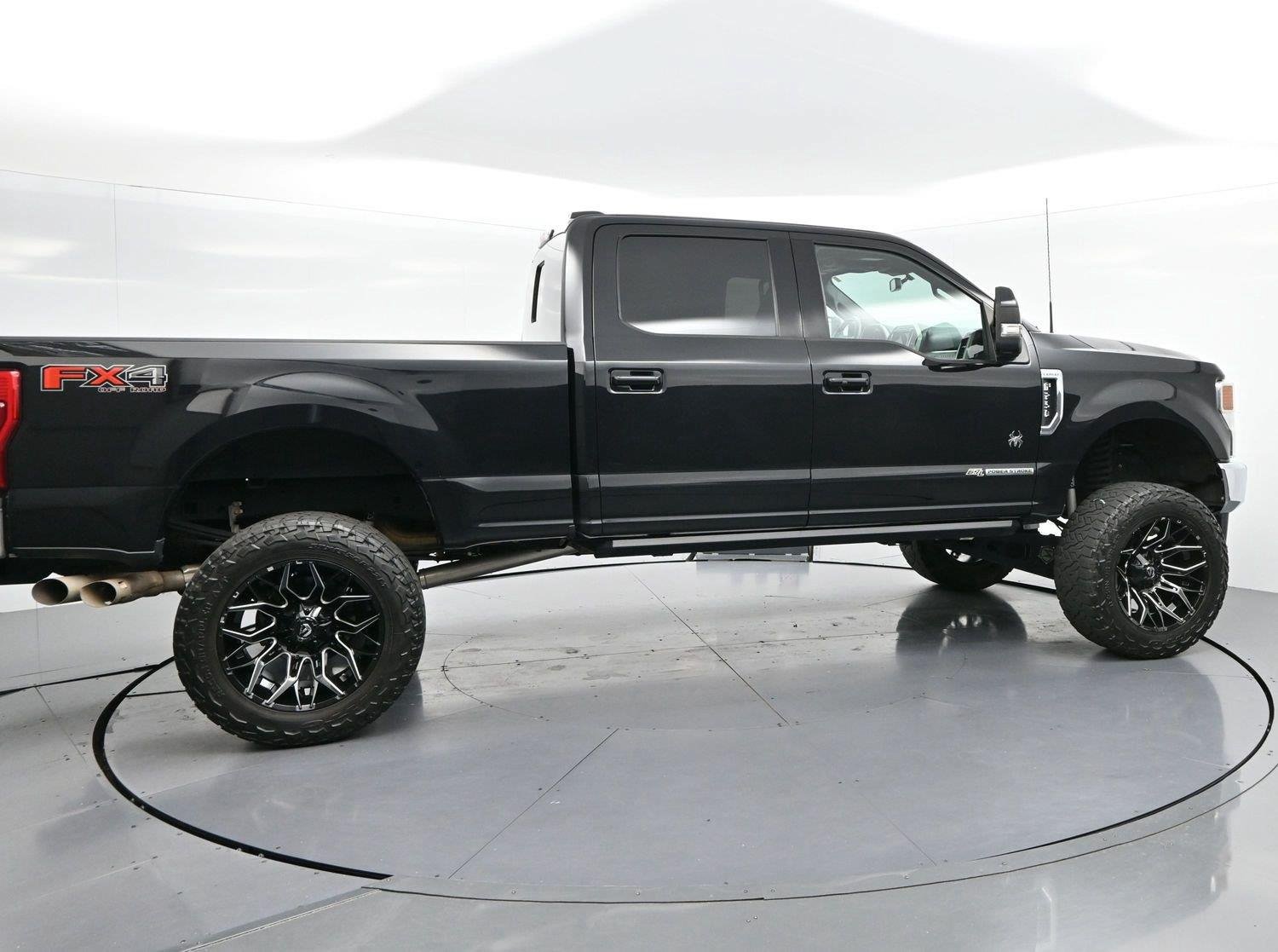 Used 2022 Ford F250 Lariat w/ Lariat Ultimate Package AWD/4WD image 8