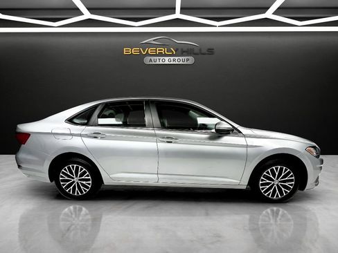 Used 2021 Volkswagen Jetta S image 6