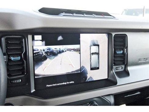 Certified 2023 Ford Bronco Wildtrak image 22