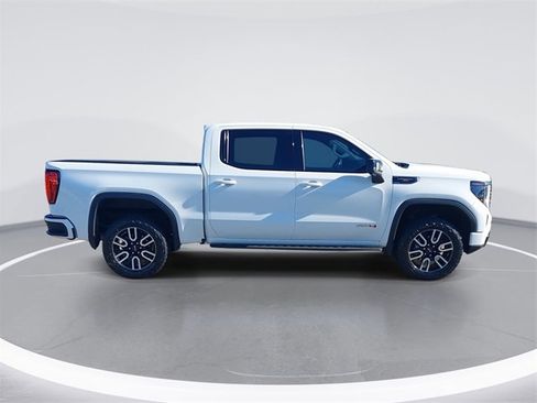 Used 2023 GMC Sierra 1500 AT4 w/ AT4 Premium Package image 2