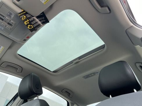 New 2025 Volkswagen Jetta SE image 17