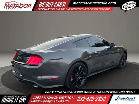 Used 2019 Ford Mustang Coupe RWD image 5