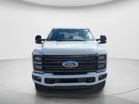 Used 2025 Ford F250 Platinum image 8