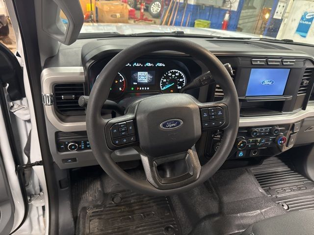 Used 2024 Ford F350 XL w/ XL Chrome Package RWD image 20