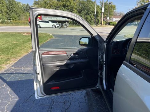 Used 2005 Saab 9-7X Arc image 29