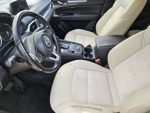 Used 2018 MAZDA CX-5 Touring w/ Preferred Equipment Package FWD image 11