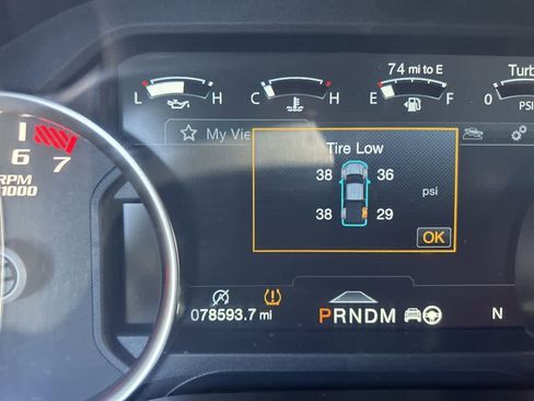 Used 2019 Ford F150 Raptor w/ Equipment Group 802A Luxury AWD/4WD image 11