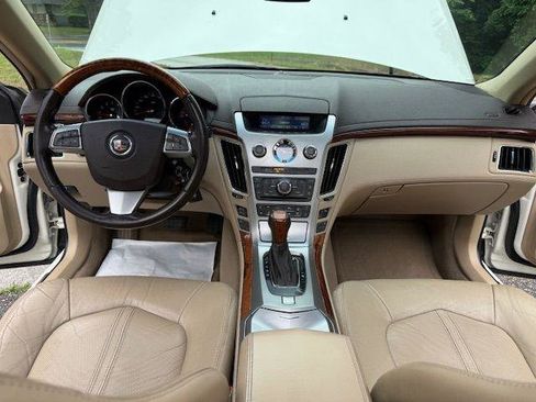 Used 2012 Cadillac CTS Luxury RWD image 9