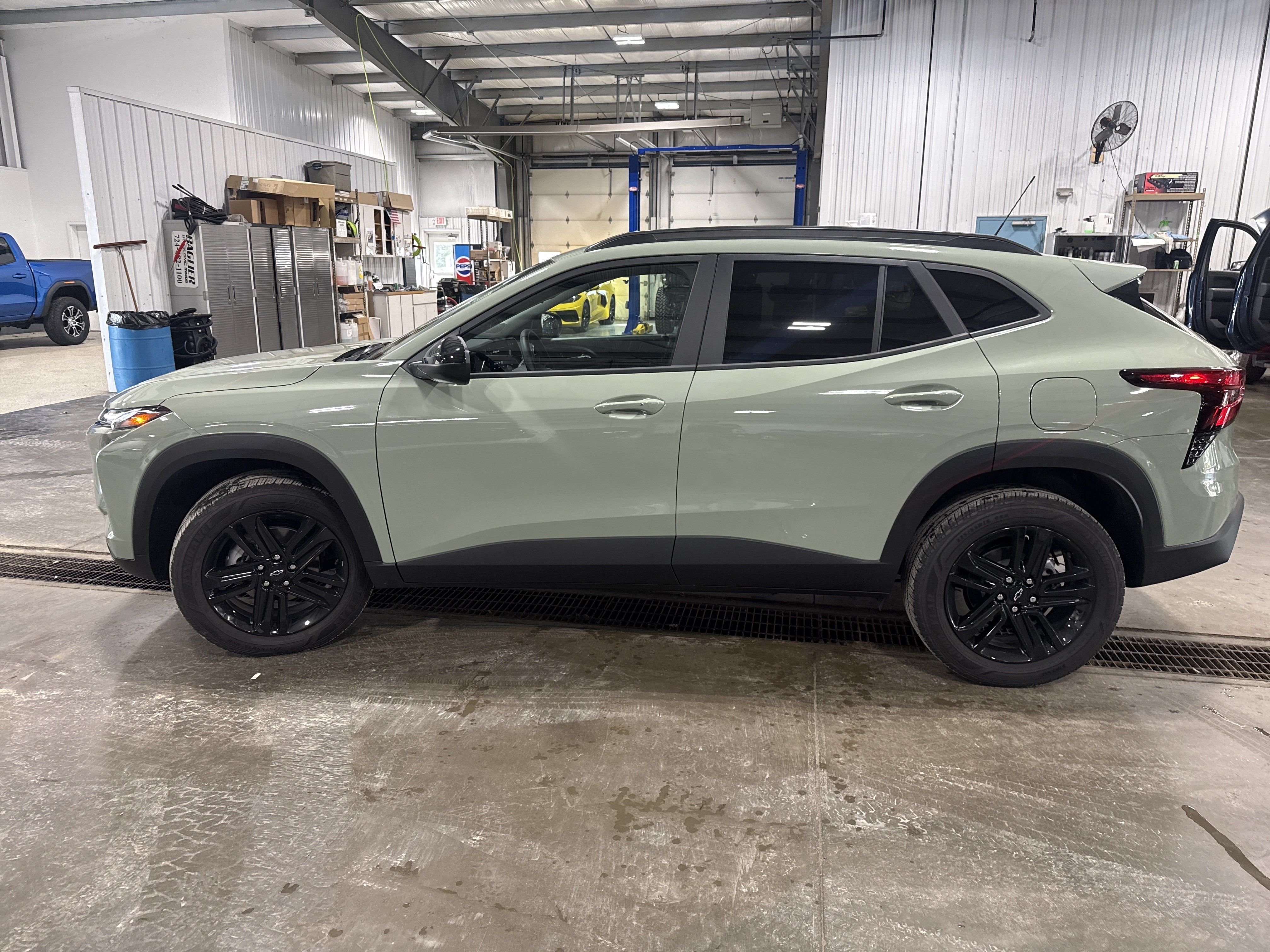 Used 2025 Chevrolet Trax ACTIV w/ Driver Confidence Package FWD image 5