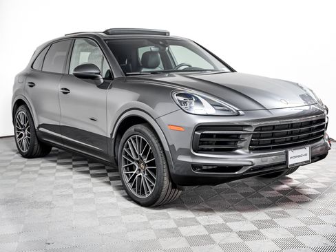 Certified 2023 Porsche Cayenne AWD/4WD image 8