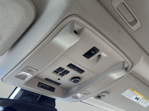 Used 2019 GMC Yukon SLT w/ Open Road Package image 23