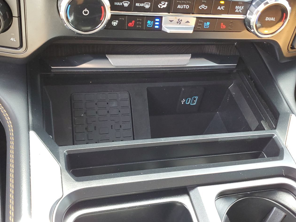 Used 2024 Ford F250 Platinum w/ Tremor Off-Road Package AWD/4WD image 24