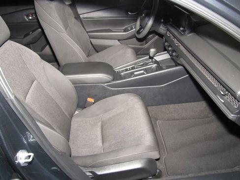 Certified 2024 Honda Accord EX image 20