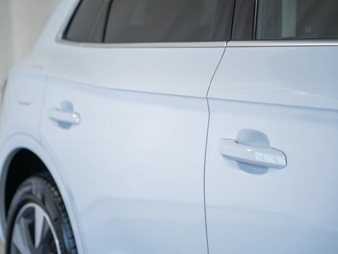 Used 2023 Audi Q5 2.0T Premium Plus w/ Premium Plus Package AWD/4WD image 15