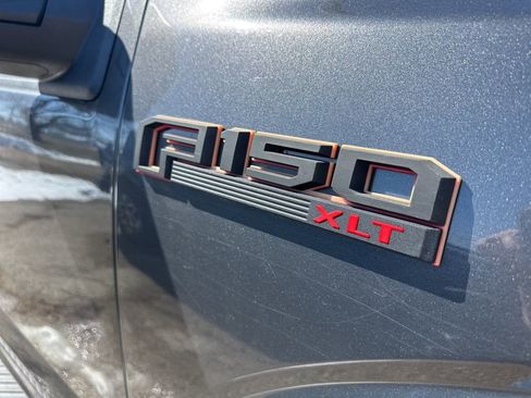 Used 2016 Ford F150 XLT w/ Equipment Group 302A Luxury image 10