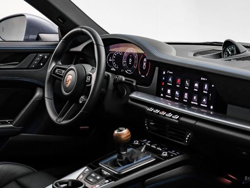 Used 2025 Porsche 911 Carrera T image 46