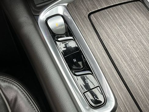 Certified 2023 Buick Enclave Avenir w/ Avenir Technology Package AWD/4WD image 28