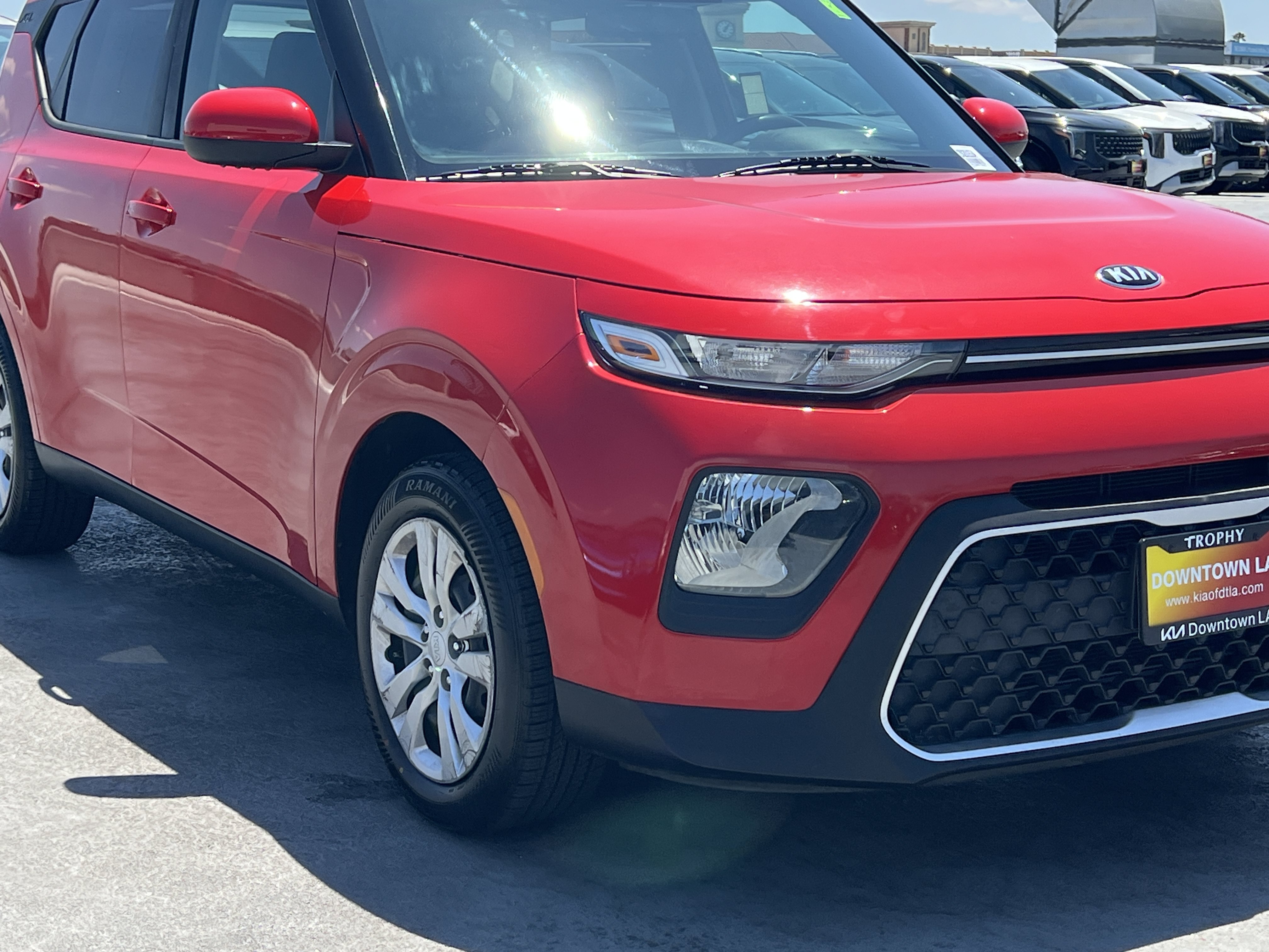 Used 2020 Kia Soul LX FWD image 11