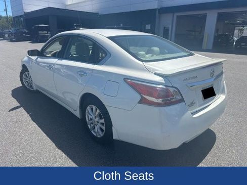 Used 2015 Nissan Altima 2.5 S w/ Sport Value Package image 2