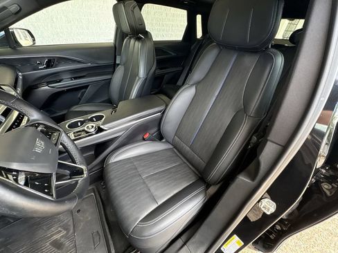 Certified 2024 Cadillac Lyriq Luxury AWD/4WD image 20