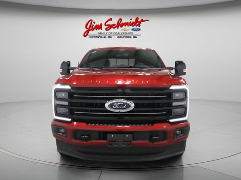 Used 2025 Ford F250 Platinum AWD/4WD image 3