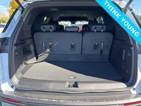 New 2026 Chevrolet Traverse Z71 w/ Driver Confidence Package image 12