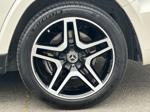 Used 2018 Mercedes-Benz GLS 550 4MATIC image 35