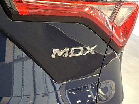 Used 2023 Acura MDX SH-AWD w/ Technology Package image 30