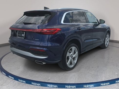Certified 2025 Audi Q5 Premium Plus w/ Premium Plus AWD/4WD image 5