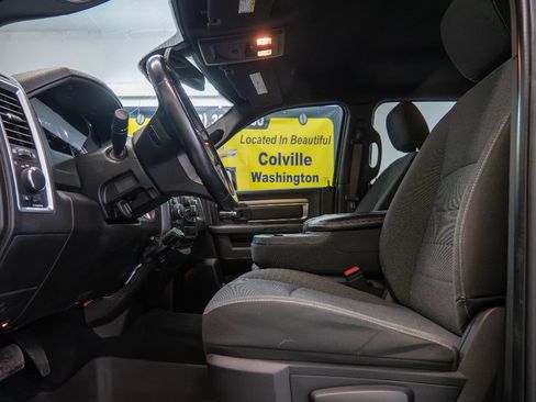 Used 2021 RAM 1500 Classic Warlock image 19