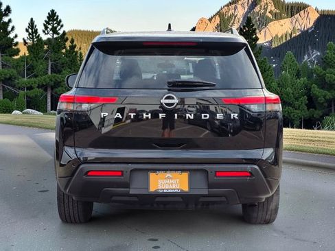 Used 2025 Nissan Pathfinder SV FWD image 6