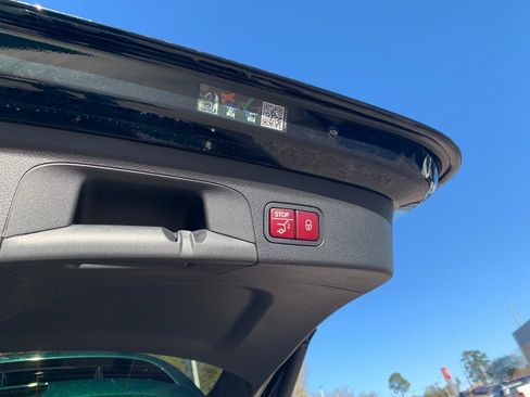 Used 2022 Mercedes-Benz GLE 350 GLE 350 image 8