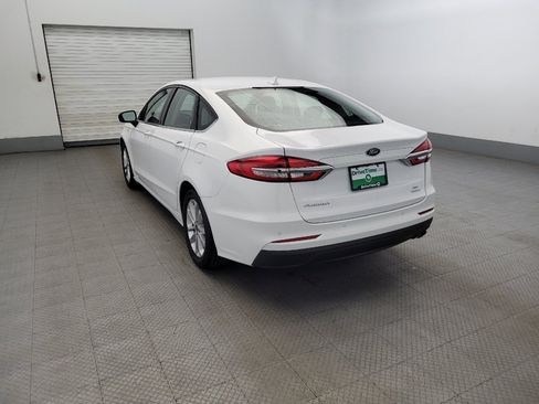 Used 2020 Ford Fusion SE FWD image 5