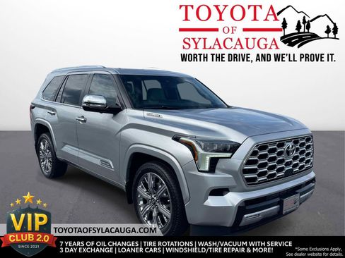 Used 2025 Toyota Sequoia Capstone AWD/4WD image 1