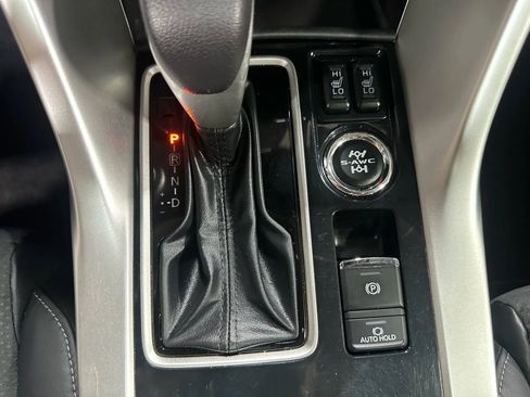 Used 2022 Mitsubishi Eclipse Cross SE image 41