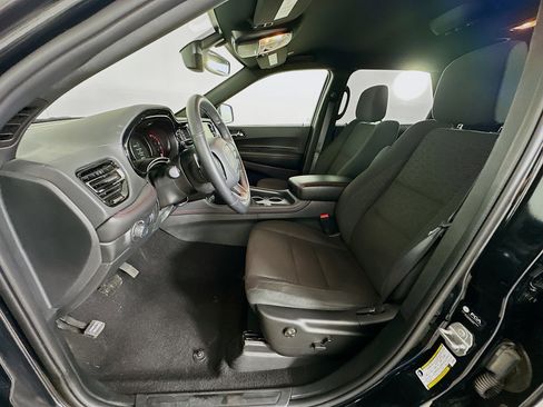 Used 2025 Dodge Durango GT image 13