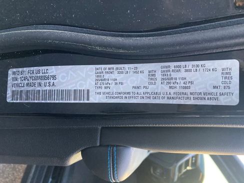 New 2024 Jeep Grand Cherokee Trailhawk w/ Advanced Protech Group II image 28