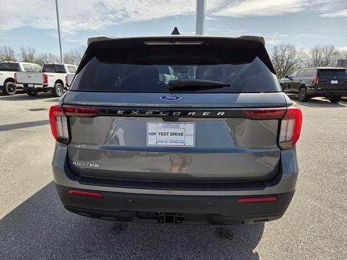 New 2026 Ford Explorer Active image 41