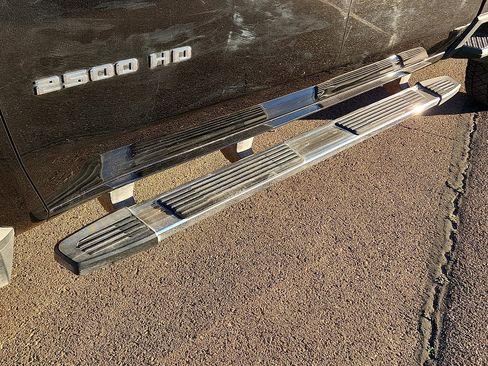 Used 2022 Chevrolet Silverado 2500 High Country w/ Safety Package II image 8