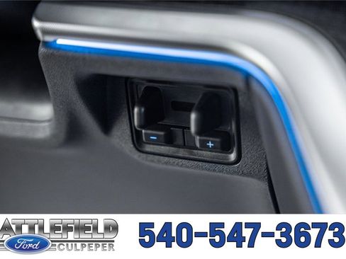 New 2025 Ford Expedition Platinum w/ Stealth Performance Package image 32