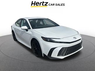 Used 2025 Toyota Camry SE video 1