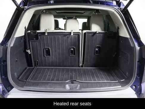 Used 2022 Nissan Pathfinder Platinum w/ Cargo Package FWD image 18