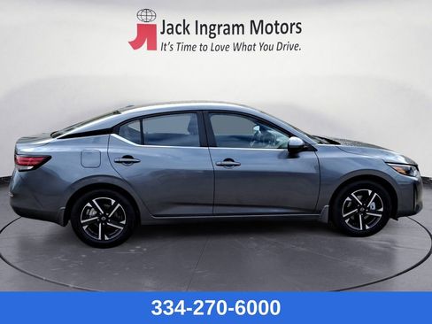 New 2025 Nissan Sentra SV image 6