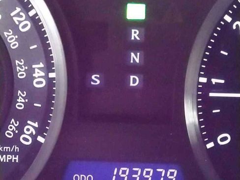 Used 2012 Lexus IS 350 w/ Premium Pkg Value Edition RWD image 6