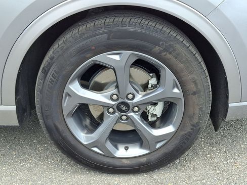 Used 2024 Ford Escape ST-Line w/ Tech Pack #1 FWD image 8