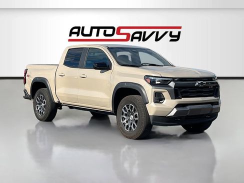 Used 2024 Chevrolet Colorado Z71 w/ Z71 Convenience Package 2 AWD/4WD image 1