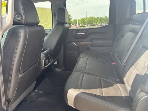Used 2019 GMC Sierra 1500 Denali w/ Denali Ultimate Package AWD/4WD image 24