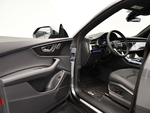 New 2026 Audi Q8 Premium Plus image 37