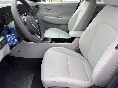 New 2026 Hyundai Kona SE FWD image 12