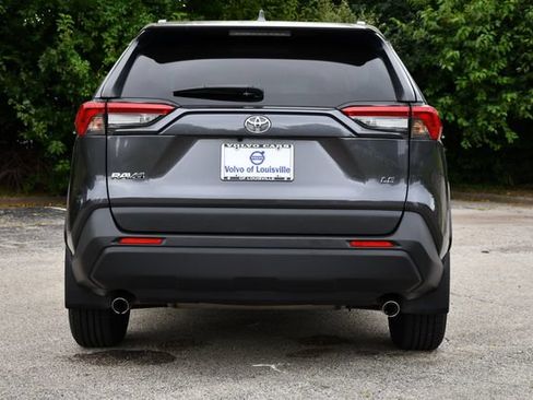 Used 2019 Toyota RAV4 LE w/ Carpet Mat Package FWD image 6